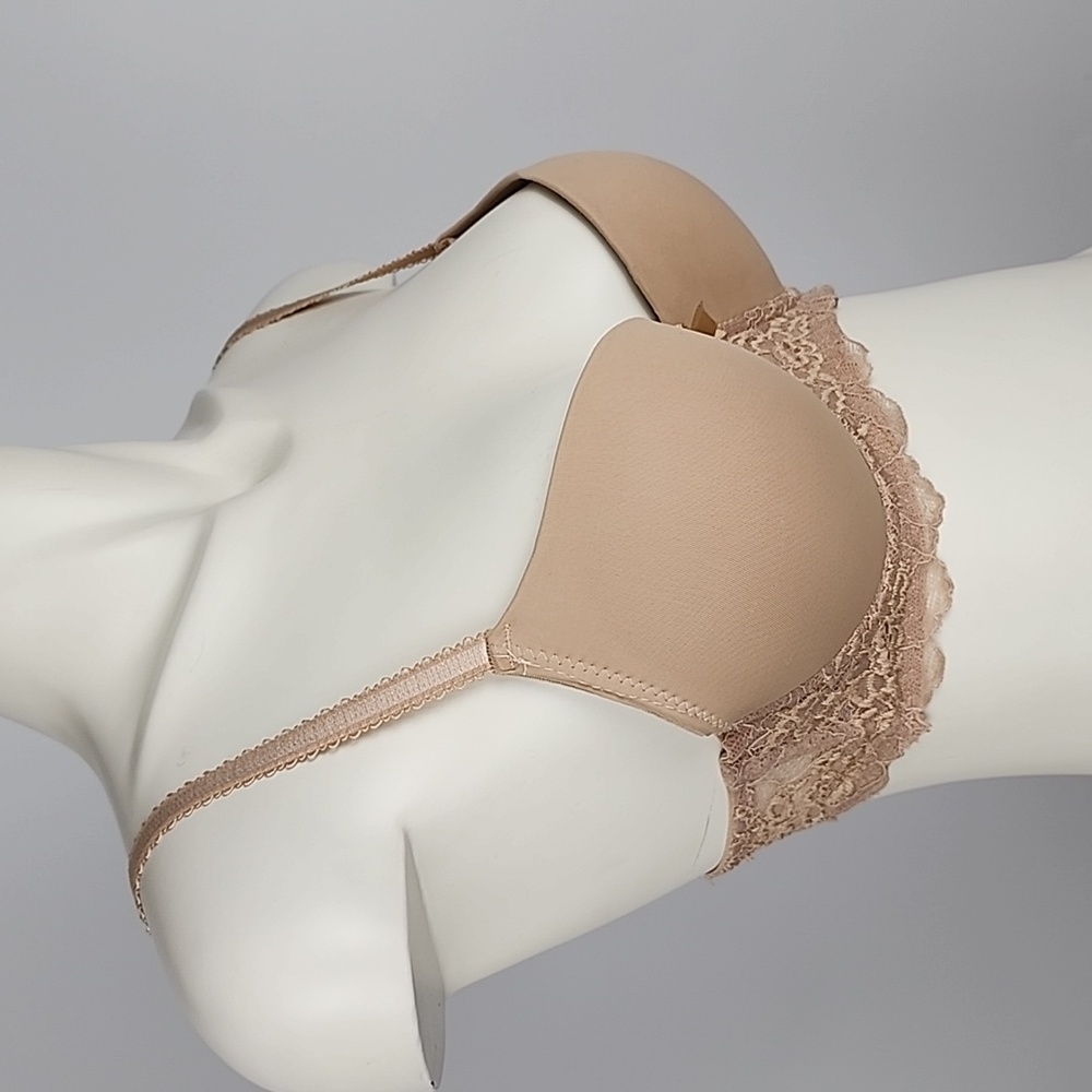 Lace-Trim Contour Bra in nude